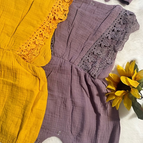 🌸3/$12,Bundle 2 of girl’s jumper 0-3 months new - Picture 5 of 10